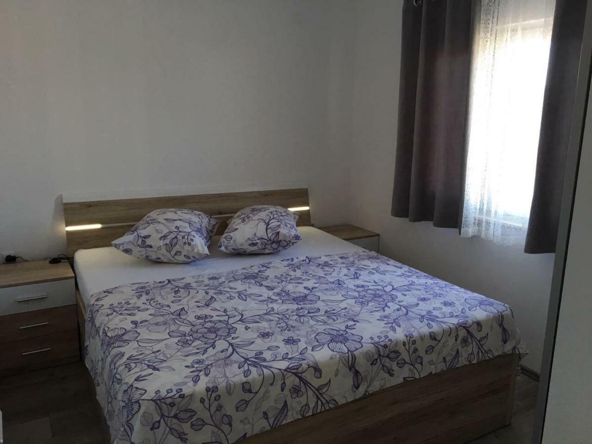 Apartman Ana Trogir Luaran gambar