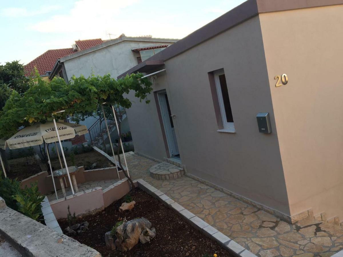 Apartman Ana Trogir Luaran gambar